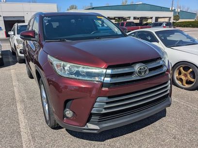 Used 2017 Toyota Highlander Limited