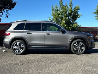 New 2026 Mercedes-Benz GLB 250