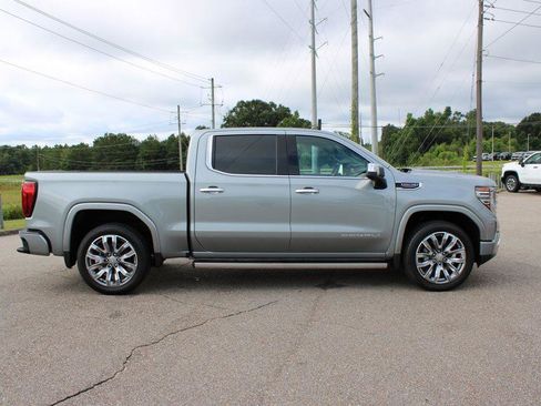 New 2026 GMC Sierra 1500 Denali AWD/4WD image 19