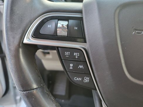 Used 2020 Lincoln Nautilus Reserve w/ Equipment Group 202A image 21