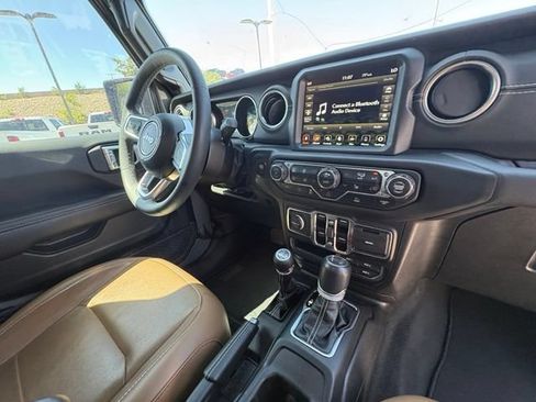 Used 2023 Jeep Wrangler Unlimited Sahara w/ Cold Weather Group AWD/4WD image 20