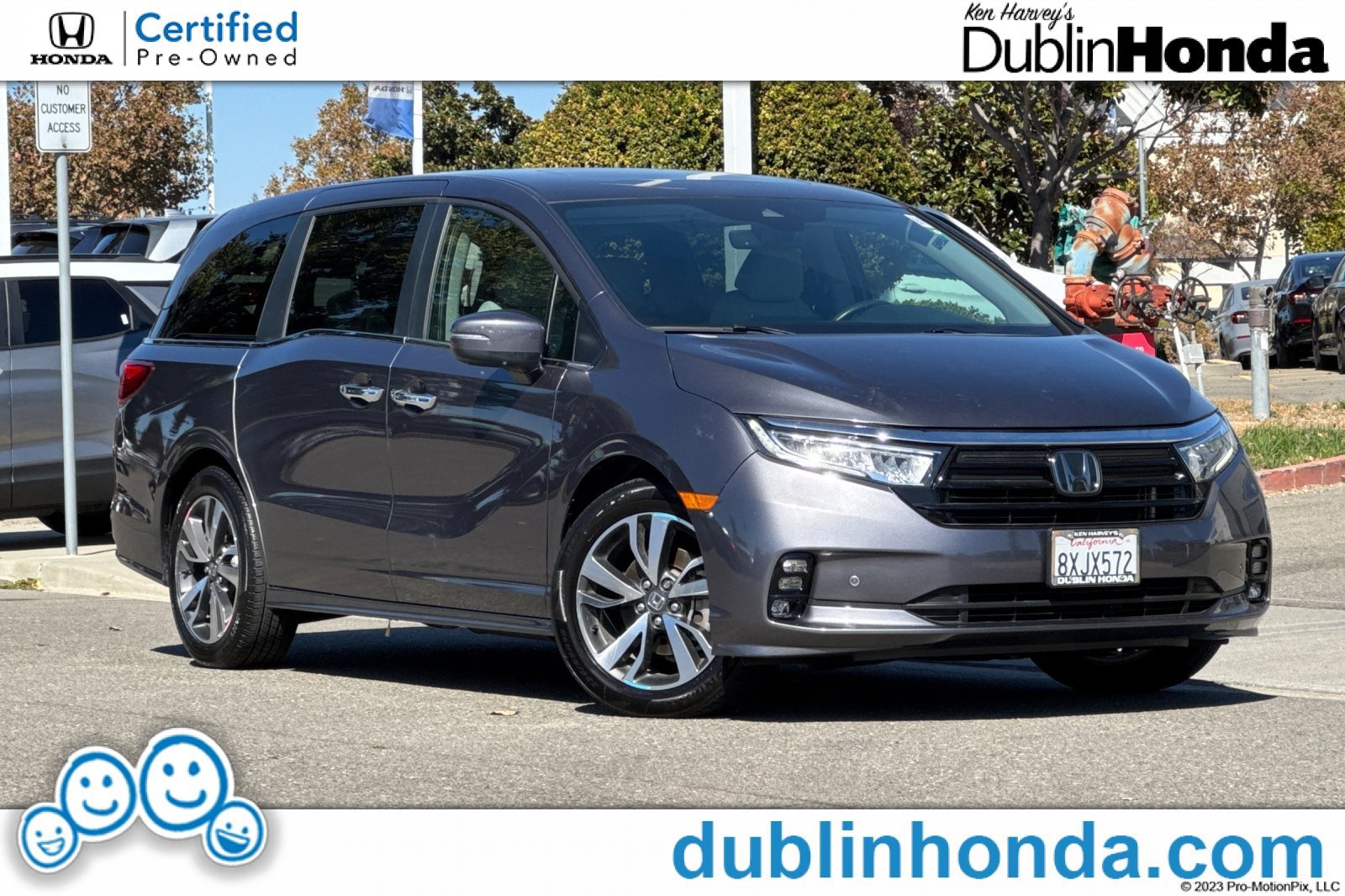 Used 2022 Honda Odyssey Touring image 1