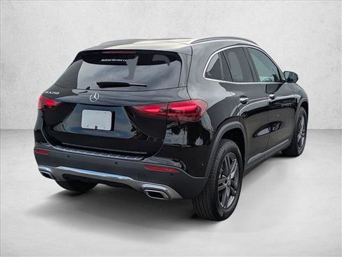 Certified 2025 Mercedes-Benz GLA 250 image 8