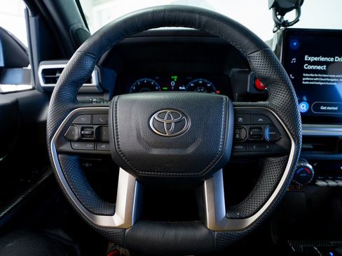 Used 2024 Toyota Tacoma TRD Off-Road image 40