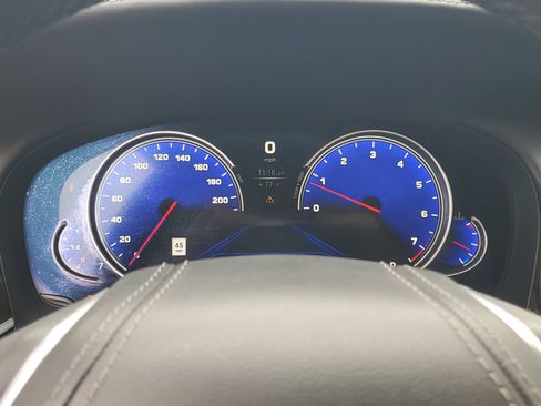 Used 2018 BMW 740i image 20