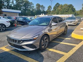 Used 2024 Hyundai Elantra SEL w/ Convenience Package image 1