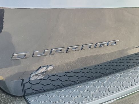 Used 2018 Dodge Durango R/T w/ Trailer Tow Group IV AWD/4WD image 7