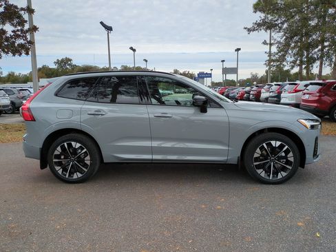 New 2026 Volvo XC60 B5 Plus w/ Protection Package Premier image 3
