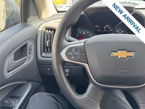 Used 2022 Chevrolet Colorado W/T w/ WT Convenience Package AWD/4WD image 21