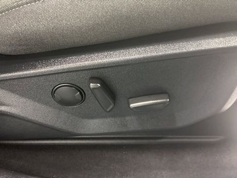 Used 2023 Ford F150 XLT w/ Equipment Group 302A High image 27