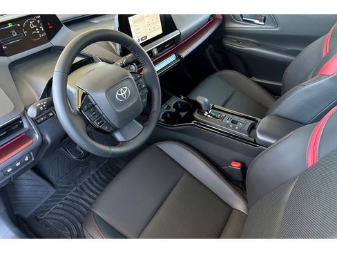 New 2026 Toyota Prius XSE image 10