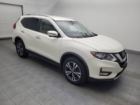 Used 2019 Nissan Rogue SV w/ Premium Package AWD/4WD image 11