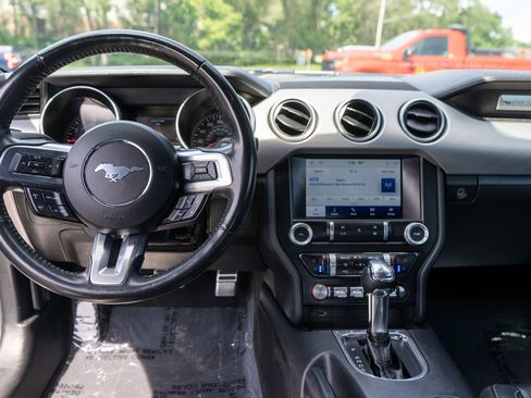 Used 2022 Ford Mustang Premium RWD image 14