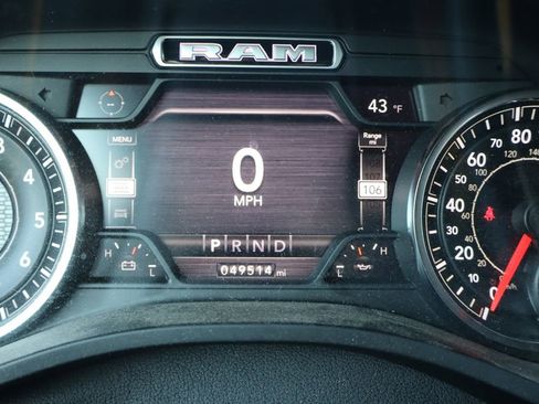 Used 2019 RAM 1500 Laramie w/ Sport Appearance Package image 4