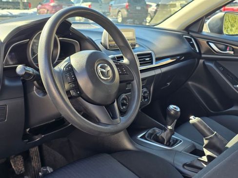 Used 2014 MAZDA MAZDA3 i Sport image 11