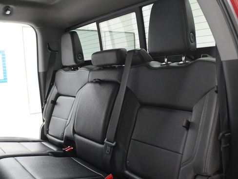 Used 2023 GMC Sierra 1500 SLT image 28