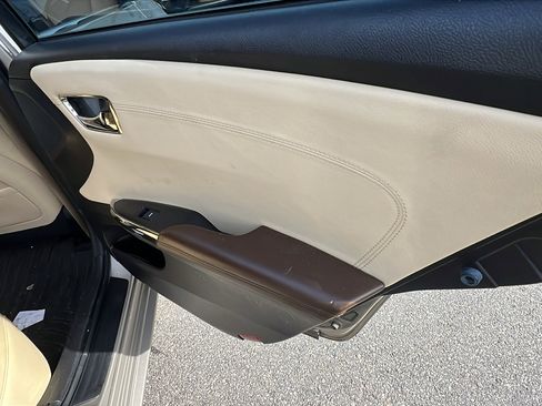 Used 2014 Toyota Avalon XLE image 21