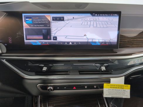 New 2026 BMW X7 xDrive40i w/ Executive Package image 24