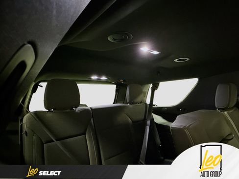 Used 2022 GMC Yukon SLE image 26