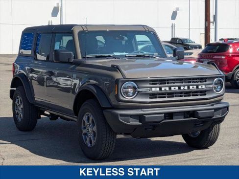 New 2025 Ford Bronco Badlands image 7