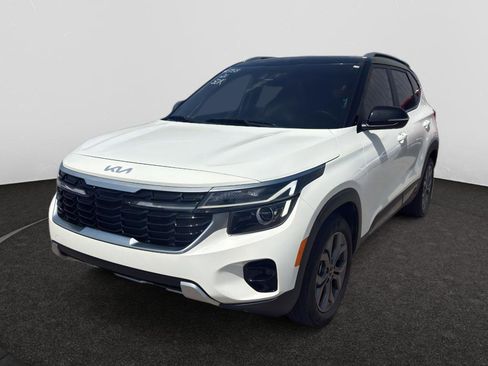 Used 2024 Kia Seltos S image 1
