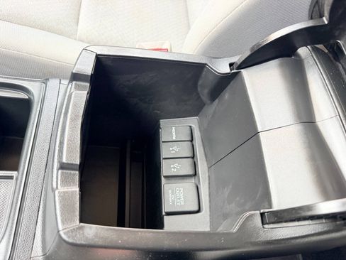Used 2015 Honda CR-V EX image 47