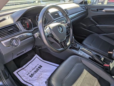 Used 2017 Volkswagen Passat 1.8T SE image 9