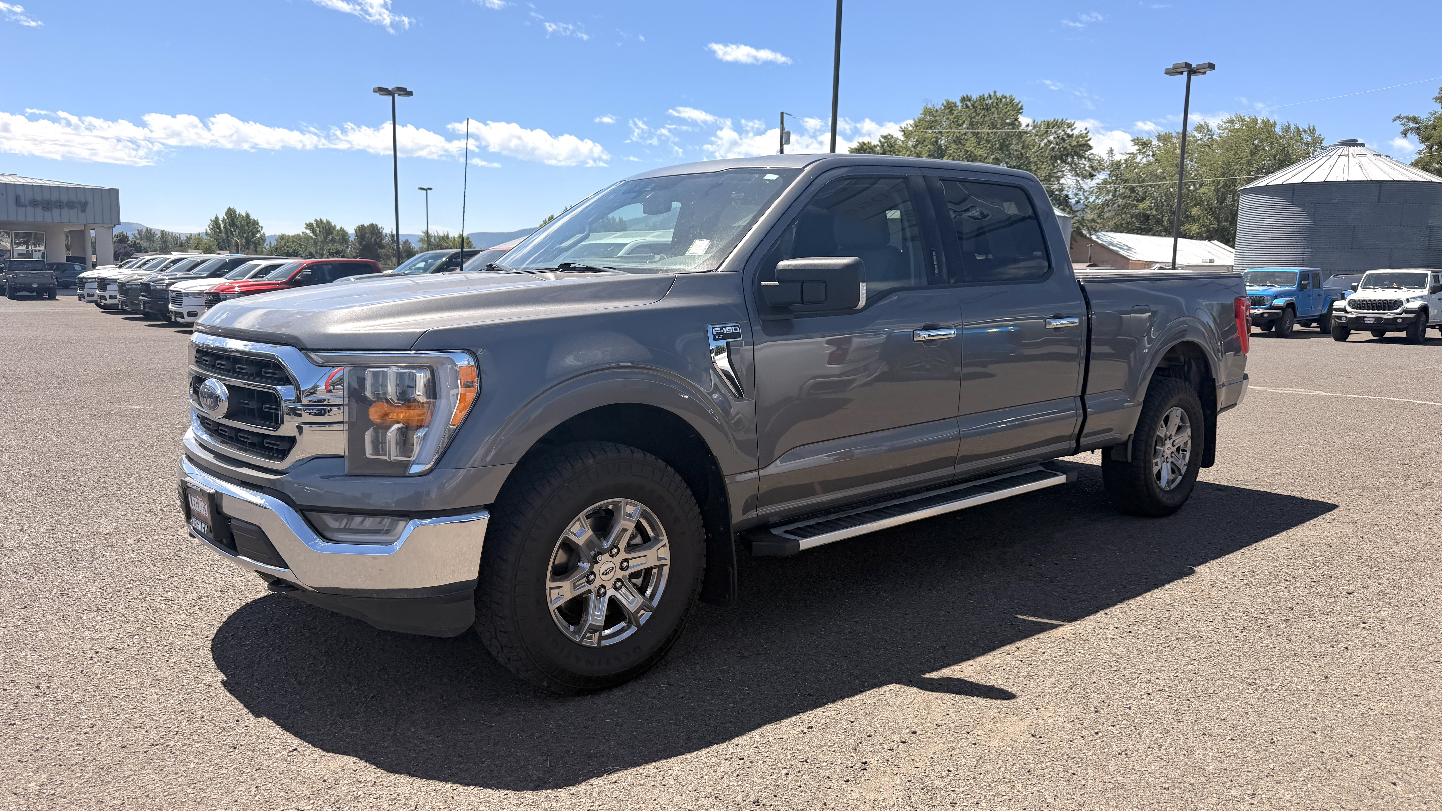 Used 2022 Ford F150 XLT w/ Equipment Group 302A High AWD/4WD image 3