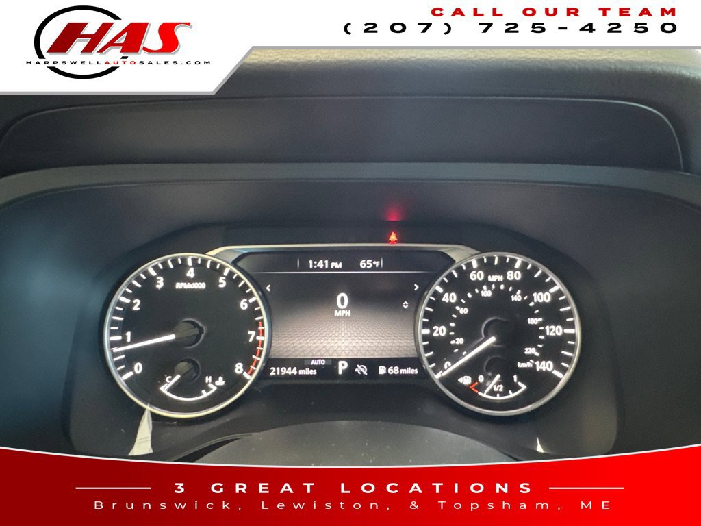 Used 2024 Nissan Pathfinder S AWD/4WD image 17