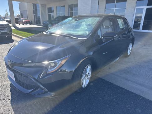 Used 2020 Toyota Corolla SE image 3
