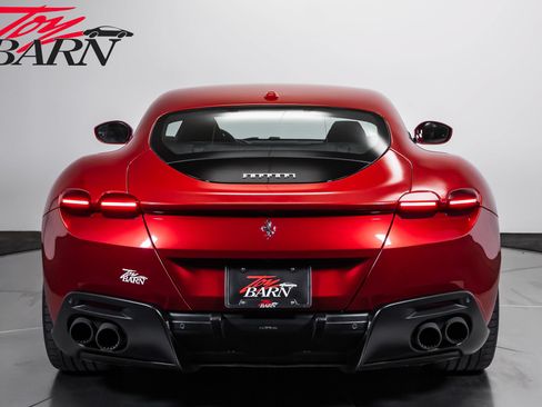 Used 2022 Ferrari Roma RWD image 4
