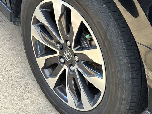 Used 2024 Honda Odyssey EX-L image 8