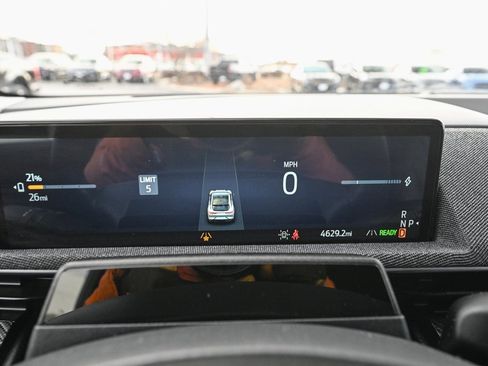 Used 2025 Ford Mustang Mach-E Premium image 37