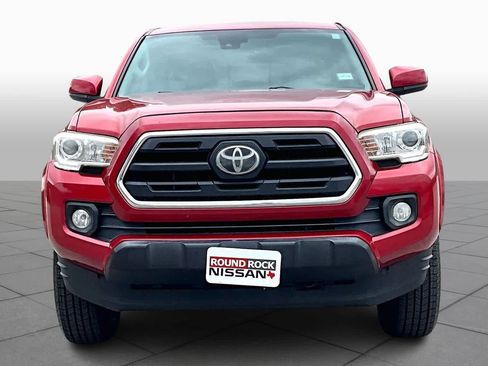Used 2019 Toyota Tacoma SR5 image 3