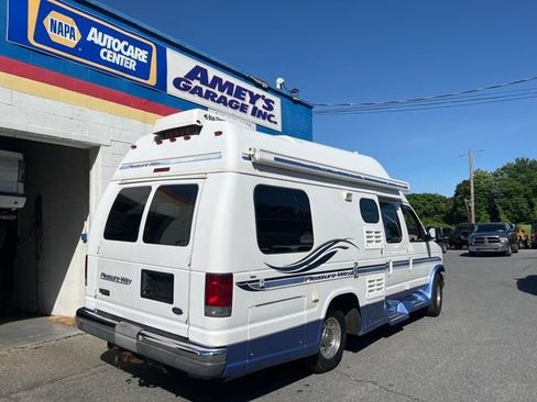 Used 2003 Ford E-350 and Econoline 350 Super Duty RWD image 3