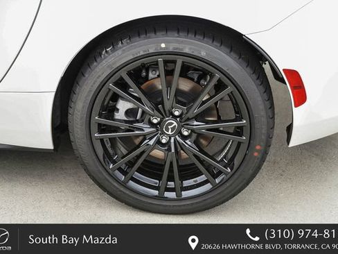 New 2026 MAZDA MX-5 Miata Club w/ Interior Package RWD image 10