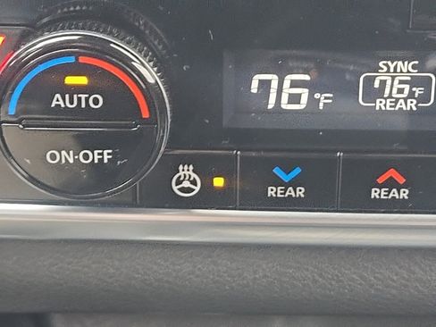 Used 2023 Nissan Rogue Platinum w/ Platinum Premium Package image 26