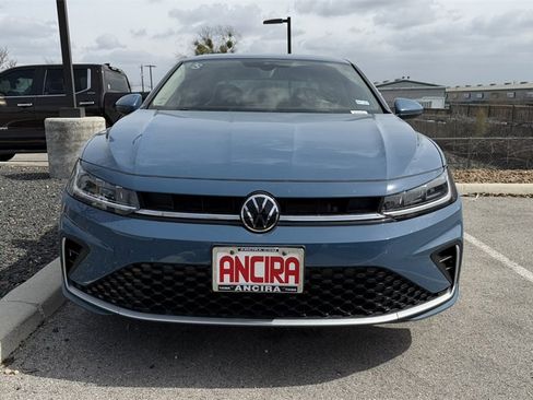 Used 2025 Volkswagen Jetta S image 2