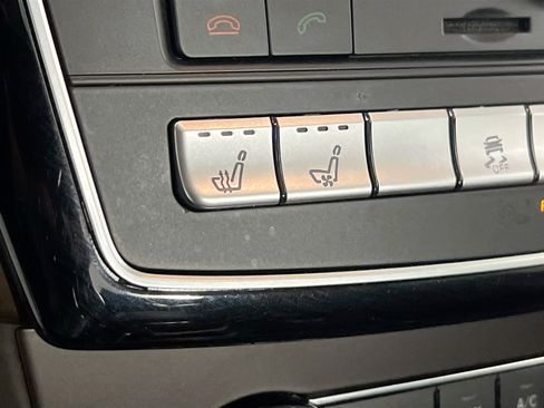 Used 2019 Mercedes-Benz GLS 550 4MATIC image 21