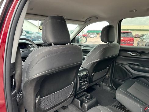 Used 2023 Jeep Grand Cherokee L Laredo w/ Luxury Tech Group I AWD/4WD image 22