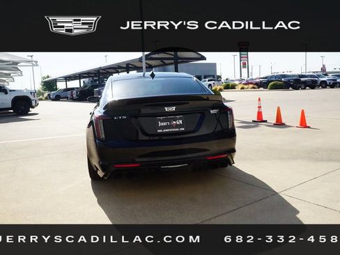 Used 2024 Cadillac CT5 V Blackwing w/ Carbon Fiber Package 2 RWD image 4