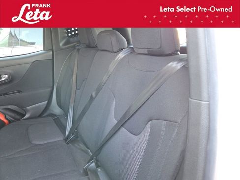 Used 2018 Jeep Renegade Sport w/ Power & Air Group image 29