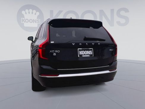 New 2026 Volvo XC90 B6 Plus w/ Protection Package Premier image 10