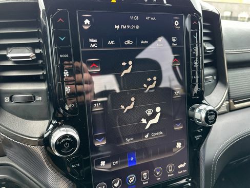 Used 2019 RAM 1500 Limited image 27