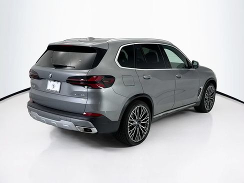 Certified 2026 BMW X5 xDrive40i AWD/4WD image 5