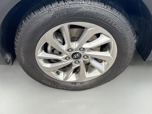 Used 2018 Hyundai Tucson SEL image 19