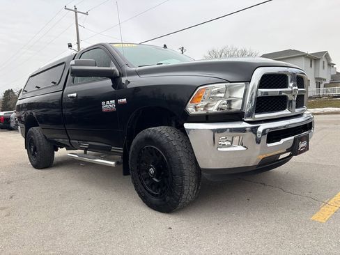 Used 2018 RAM 2500 SLT w/ Popular Equipment Group image 3