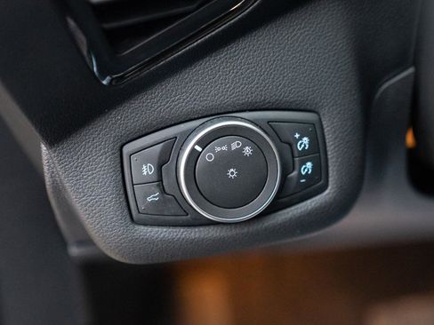 Used 2018 Ford Escape SEL w/ Ford Safe & Smart Package image 21