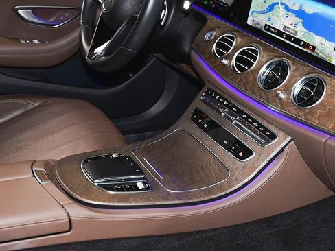 Used 2022 Mercedes-Benz E 450 4MATIC All-Terrain Wagon image 58