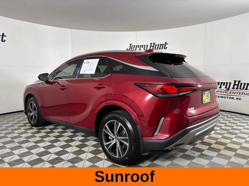 Used 2023 Lexus RX 350 Premium w/ Cold Area Package FWD image 9